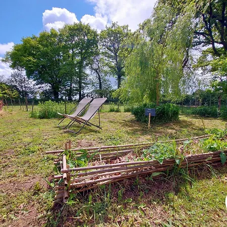 Yourte De Charme Pres De La Nature, 27m², 2 Adultes + Enfants, Cuisine Et Espaces Communs Partages - Fr-1-600-219