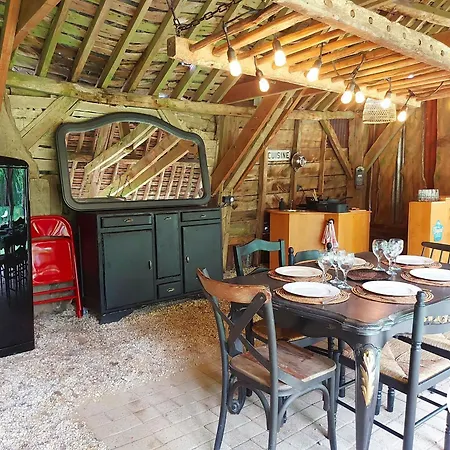 Yourte De Charme Pres De La Nature, 27m², 2 Adultes + Enfants, Cuisine Et Espaces Communs Partages - Fr-1-600-219